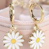 Daisy Earrings - Image 3